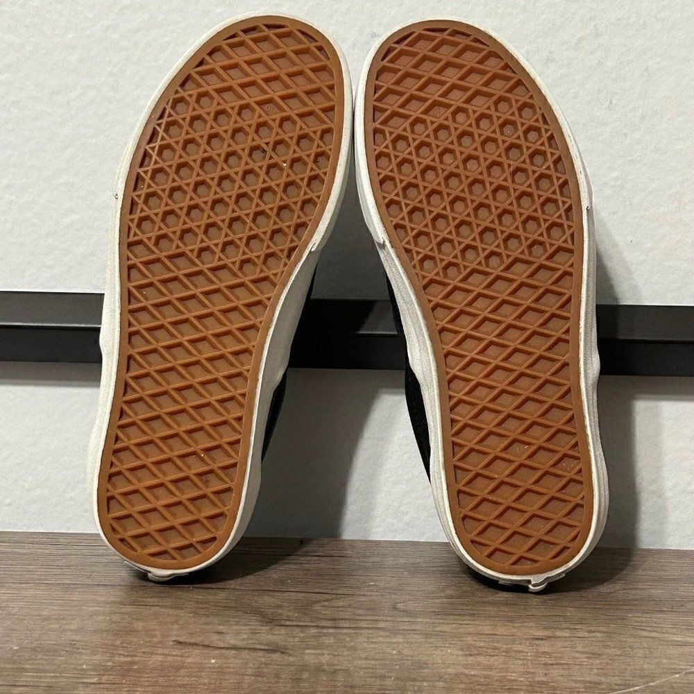Vans Asher Perforated Leather Women’s Shoes size 6.5 Black - Picture 6 of 8